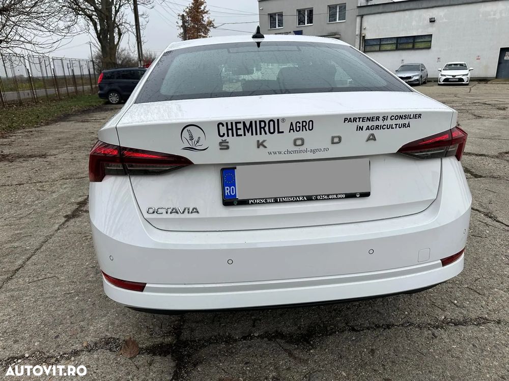 Skoda Octavia - 3