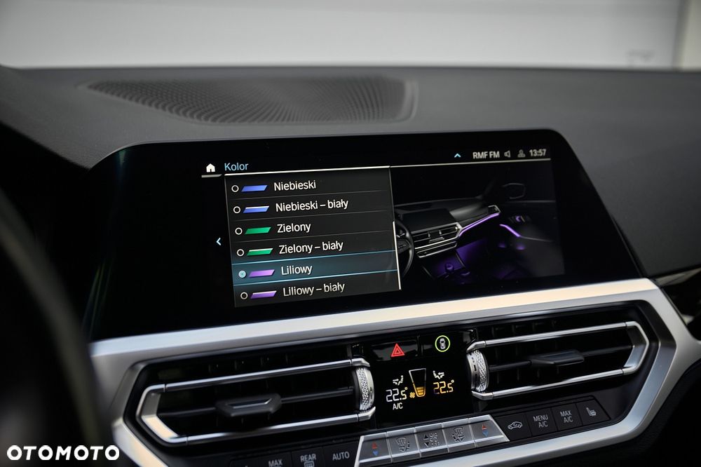 BMW Seria 3 330e Sport Line sport - 33