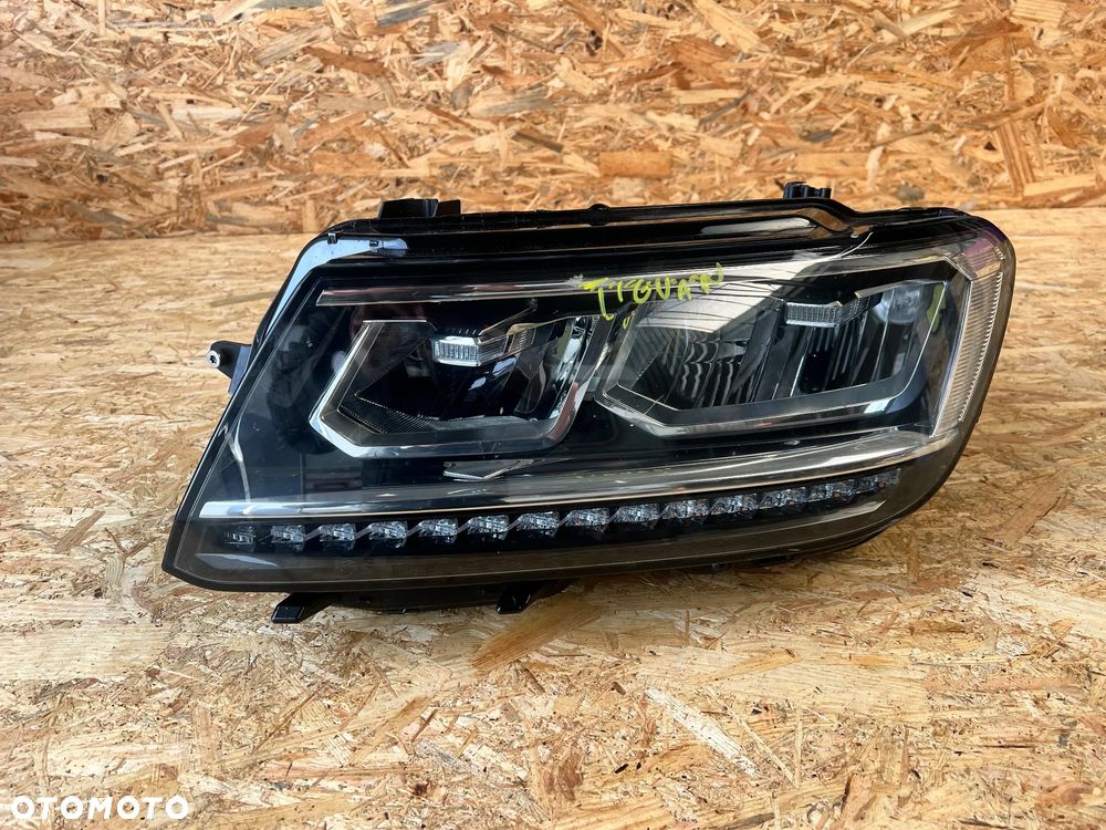 LAMPA PRZEDNIA reflektor lewy przód Full Led VW TIGUAN Europa 5NB941035B - 1