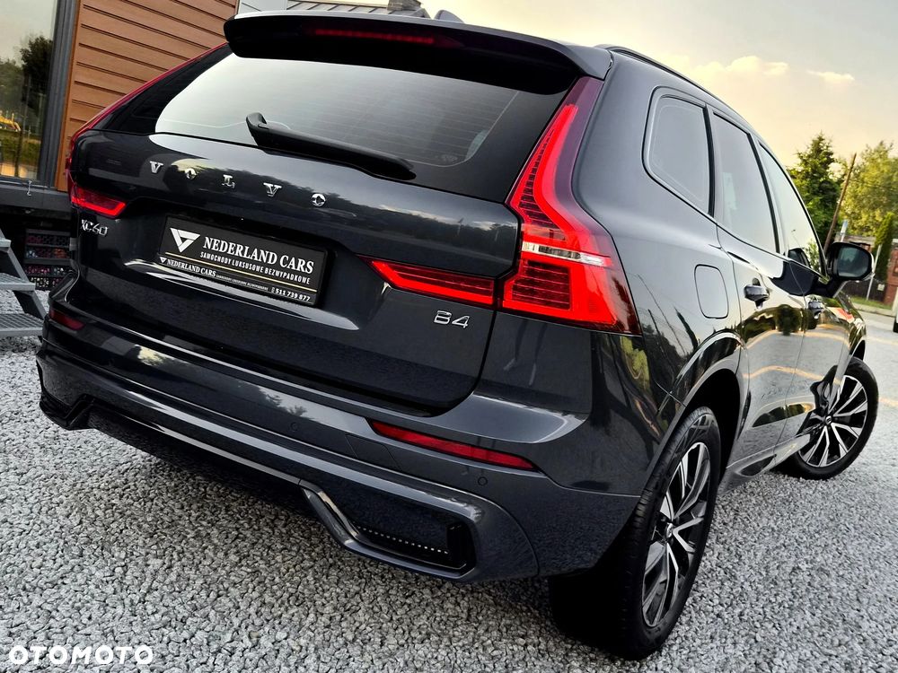 Volvo XC 60 B4 D Plus Dark - 6