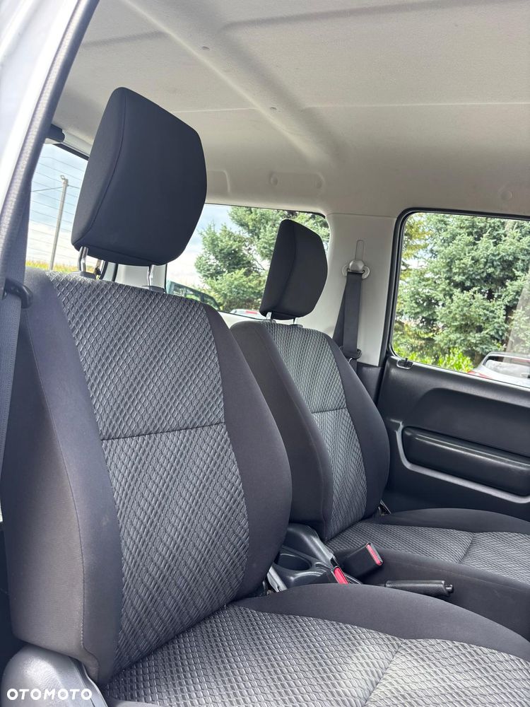 Suzuki Jimny - 12