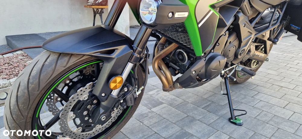 Kawasaki Versys 650 - 21