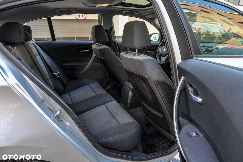 BMW Seria 1 - 13