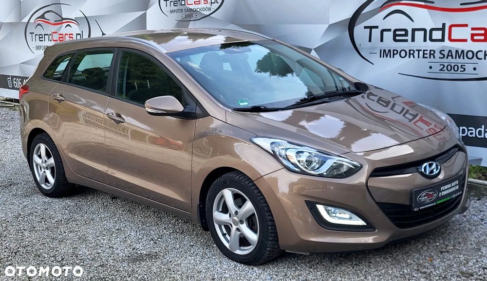 Hyundai i30 1.6 GDI BlueDrive Comfort - 14