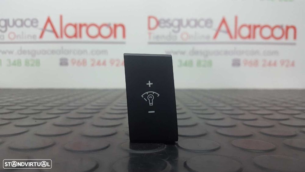 COMANDOS MULTIFUNÇÕES HYUNDAI I10 SLE - 1