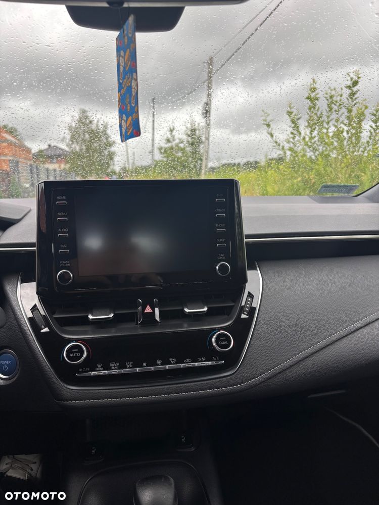 Toyota Corolla - 18