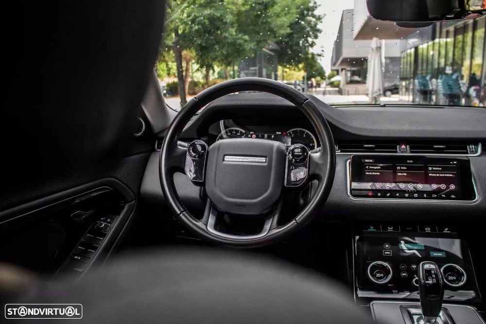 Land Rover Range Rover Evoque 2.0 D150 AWD Auto - 38