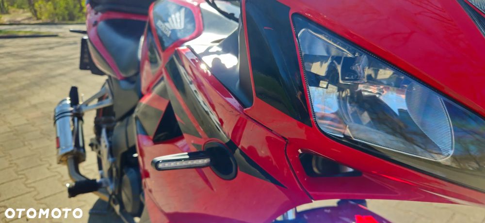 Honda CBR - 11