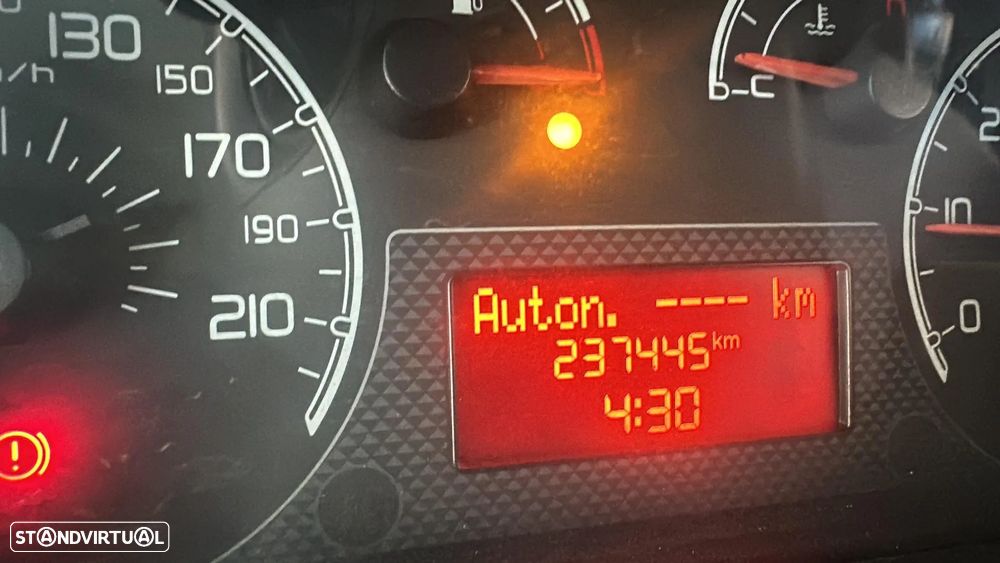 Fiat FIORINO 1.3 MJET 75cv AR CONDICIONADO - 20