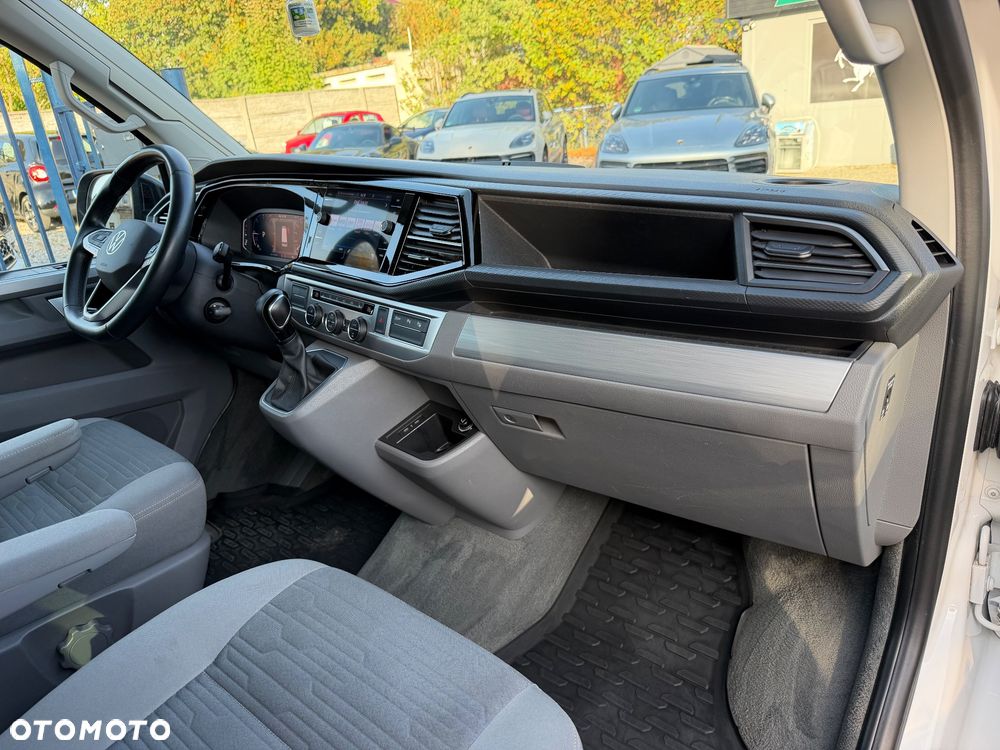 Volkswagen California - 30