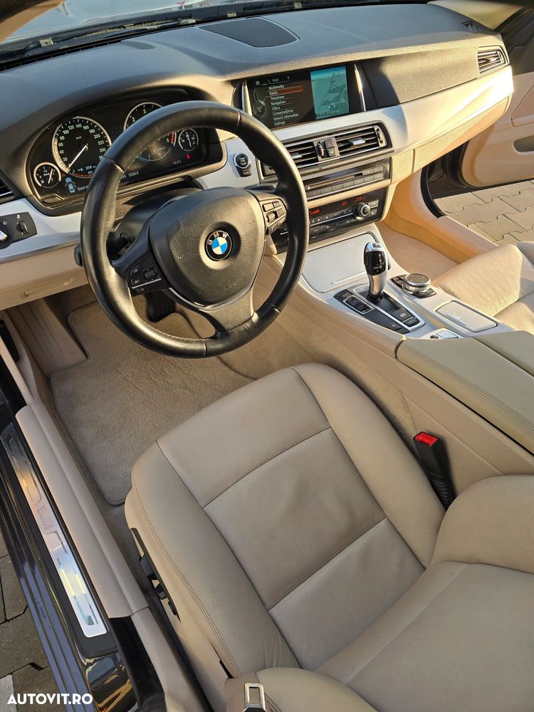 BMW Seria 5 520d Aut. Modern Line - 11