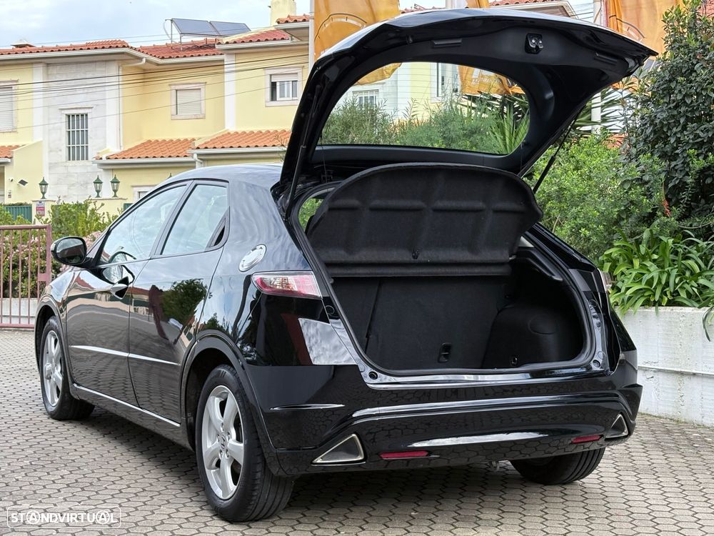 Honda Civic 1.4 i-VTEC Sport - 22