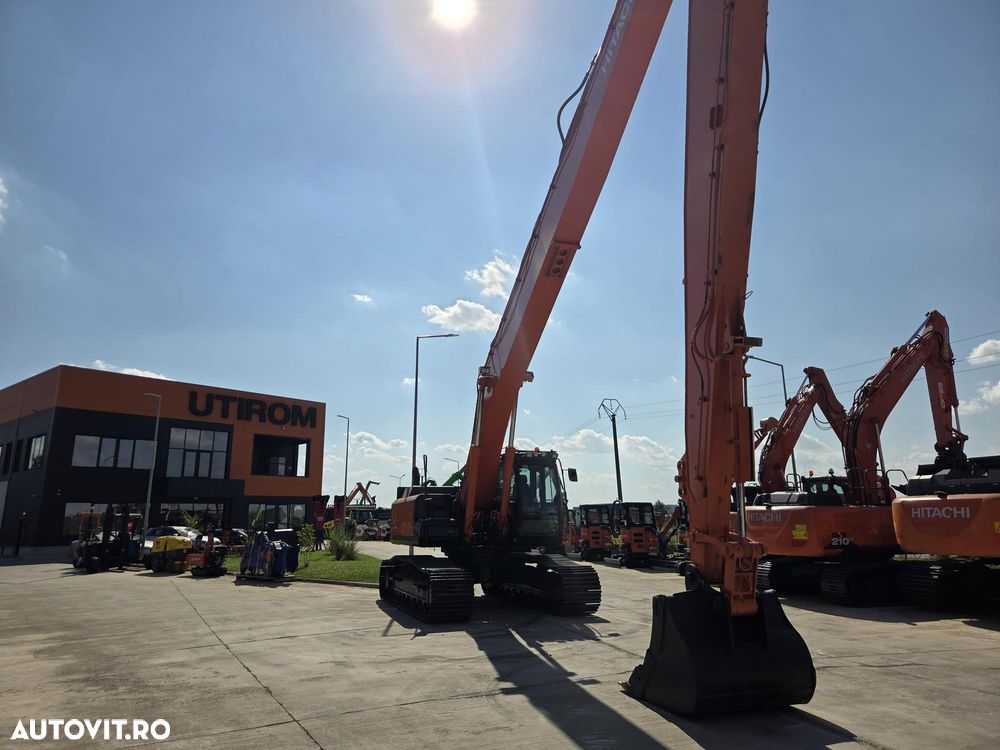 Hitachi ZX350LC, 8.053h, 40 tone, lung brate 20m, ad sapare 18m, cupa 1mc, contragreutate, senile late, consum mediu 25l/h, AC, protectie cabina, 3 pompe hidr Hitachi, revizie hidr efectuata, PROMOTIE 109.900 EUR+Tva - 10