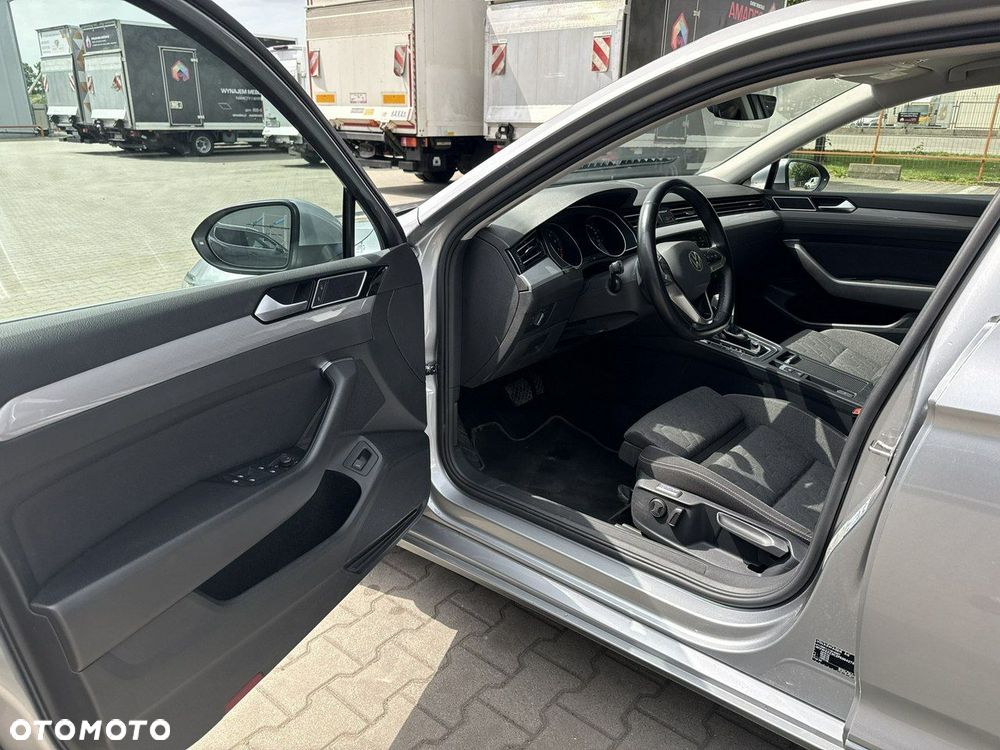 Volkswagen Passat 1.5 TSI EVO Business DSG - 10