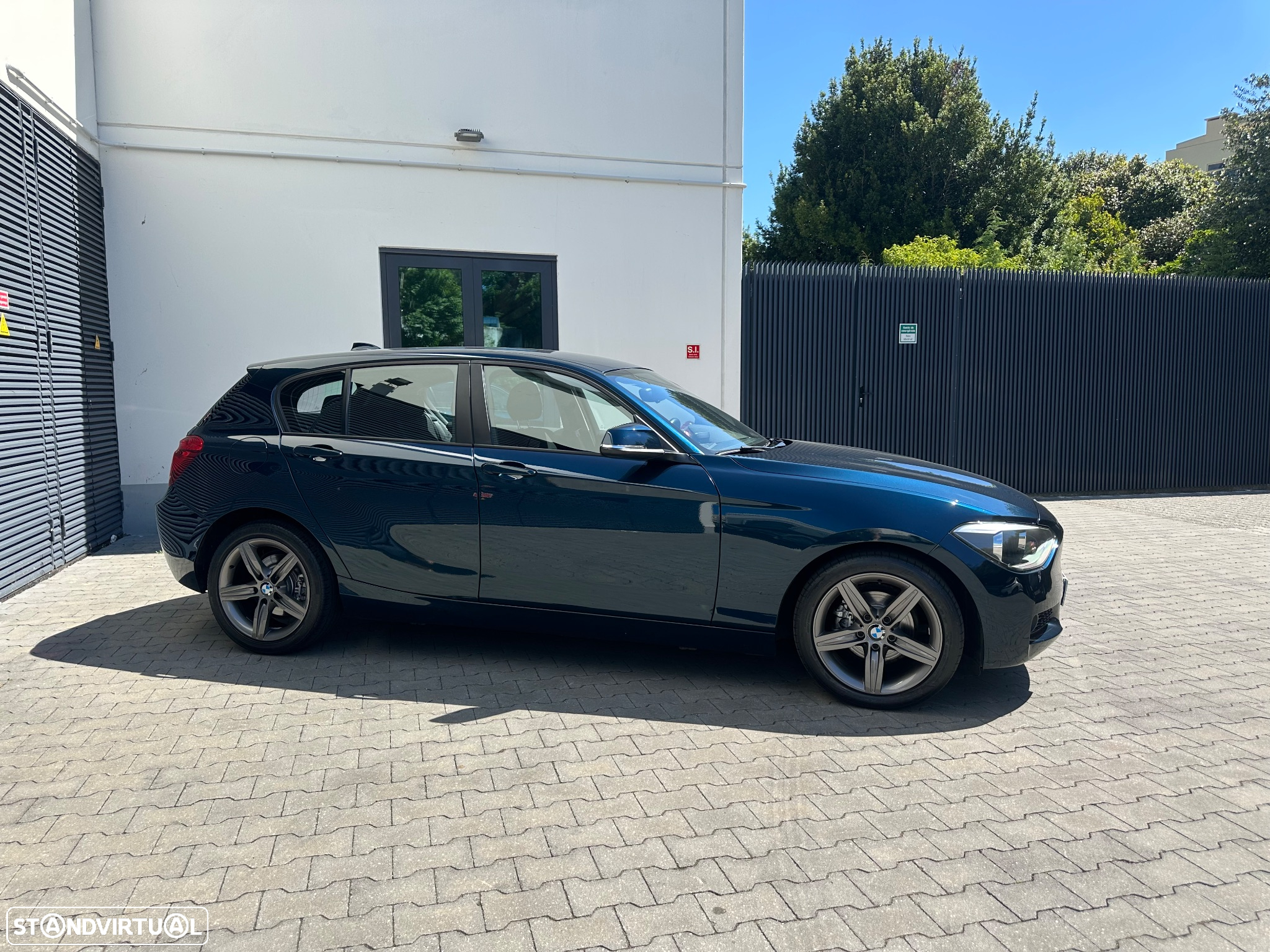 BMW 116 d EDynamics Line Urban - 9