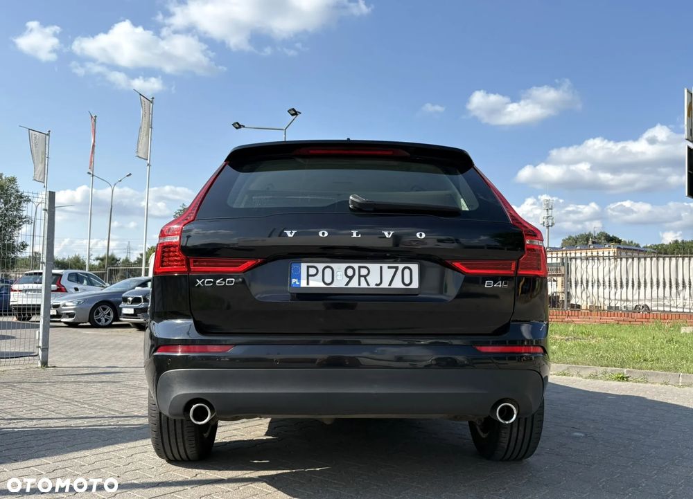 Volvo XC 60 B4 D AWD Momentum - 7