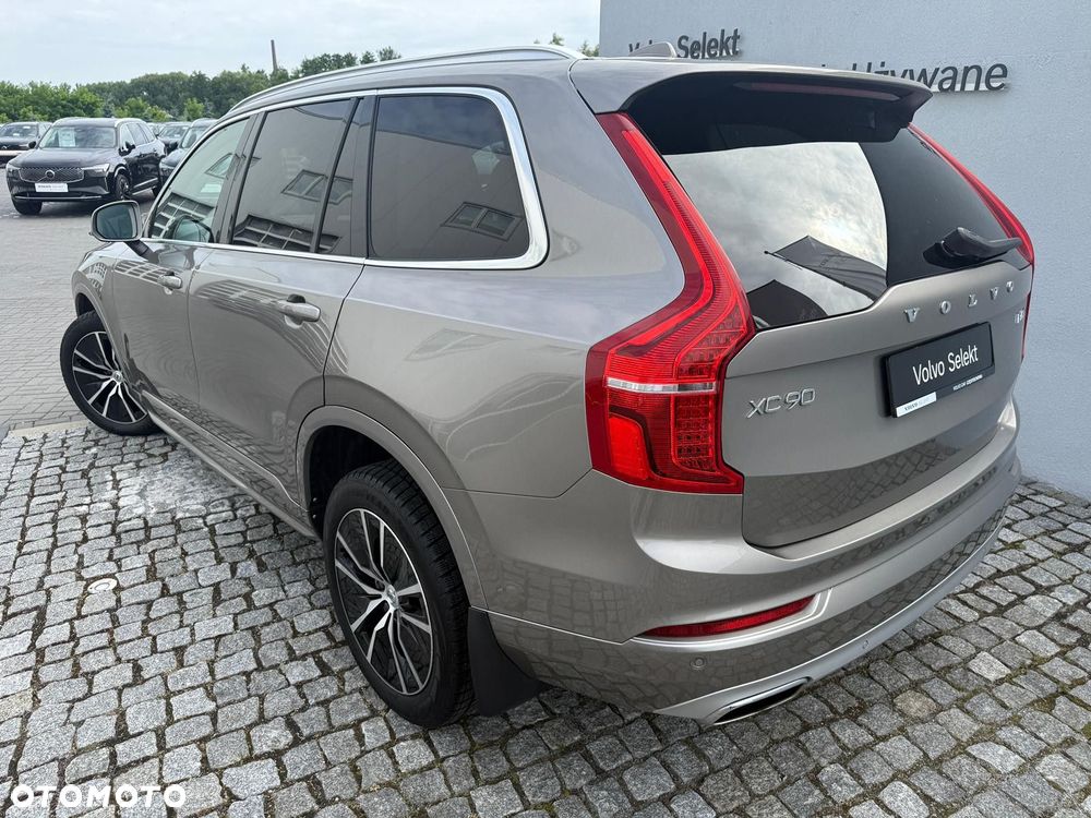 Volvo XC 90 - 41
