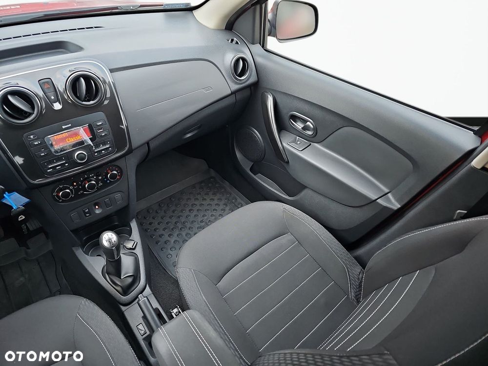 Dacia Sandero 1.0 SCe Laureate - 14