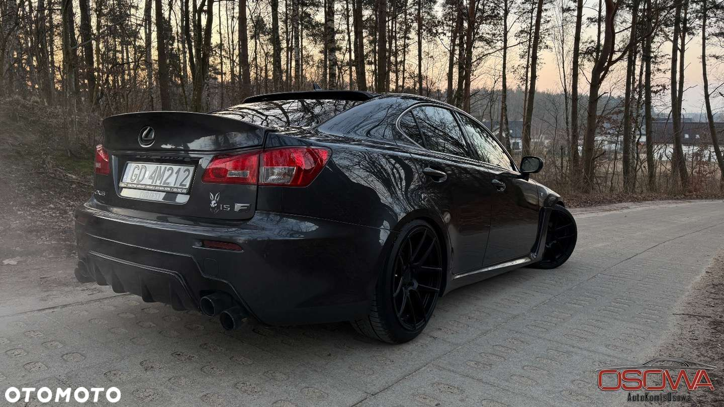 Lexus IS F - 10