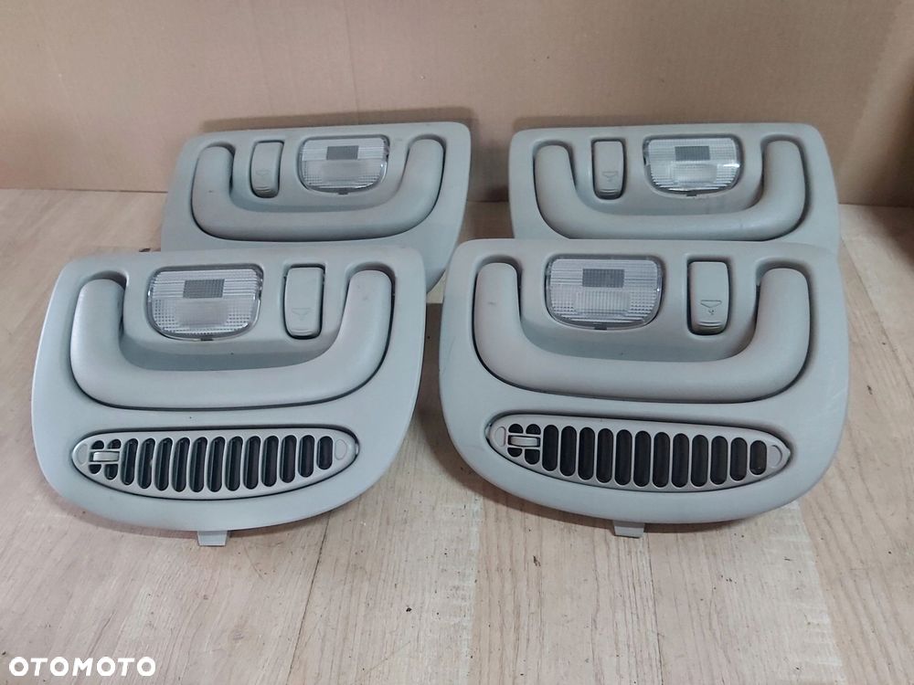 CHRYSLER VOYAGER IV rączka podsufitki nawiew - 2