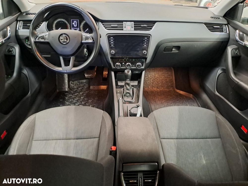 Skoda Octavia - 6