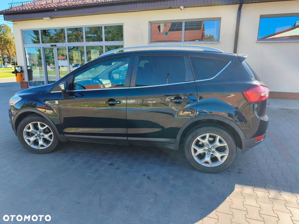 Ford Kuga - 10
