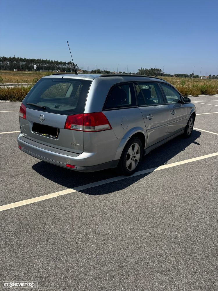 Opel Vectra 1.9 CDTi Executive - 3