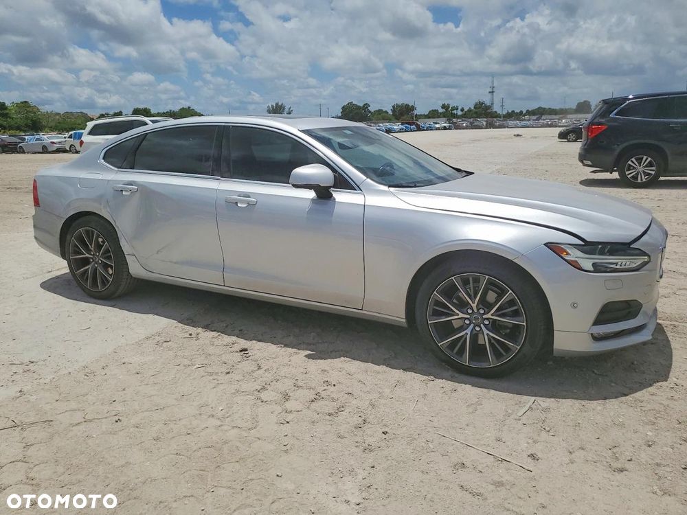 Volvo S90 T5 Geartronic Momentum - 5