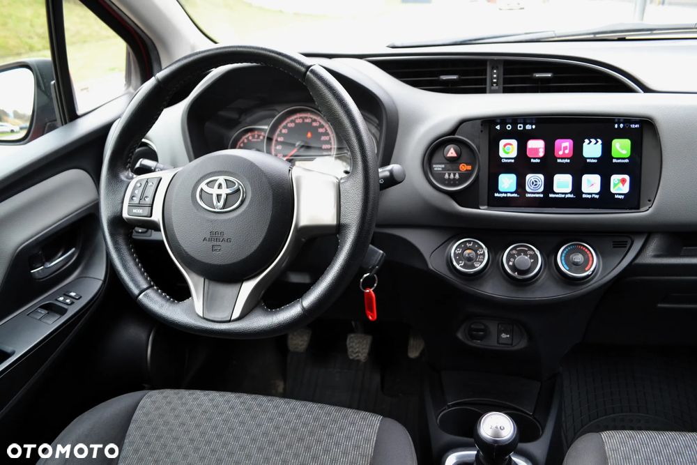 Toyota Yaris 1.0 Sol - 9