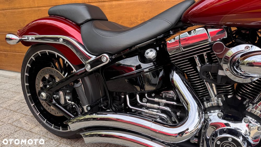 Harley-Davidson FXSB Breakout - 22