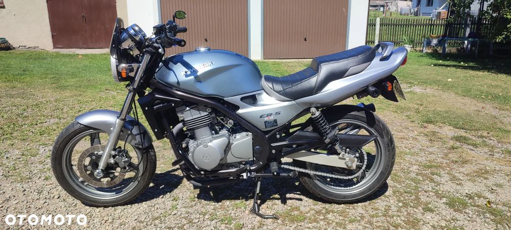 Kawasaki ER - 15