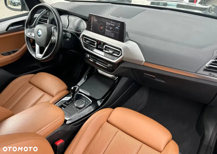 BMW X3 xDrive20i - 9