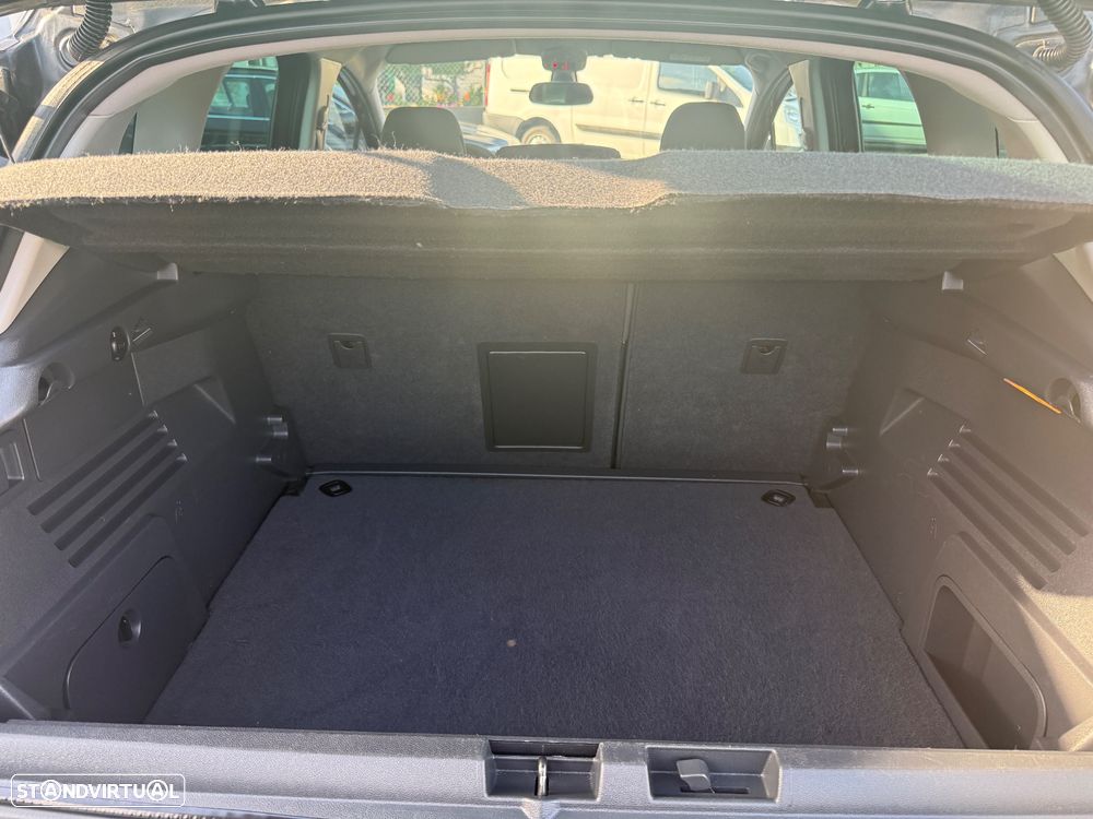 Peugeot 3008 1.6 BlueHDi Style - 27