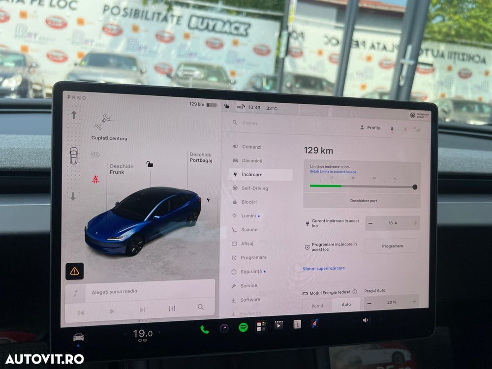 Tesla Model 3 - 20