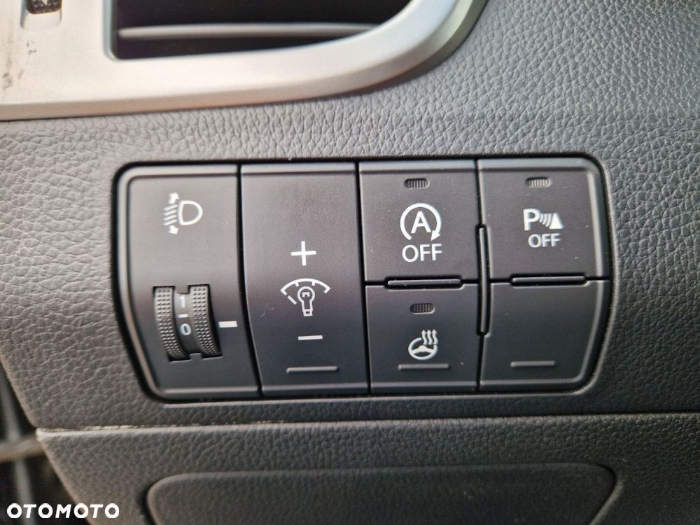 Hyundai i30 1.6 GDI Style - 11