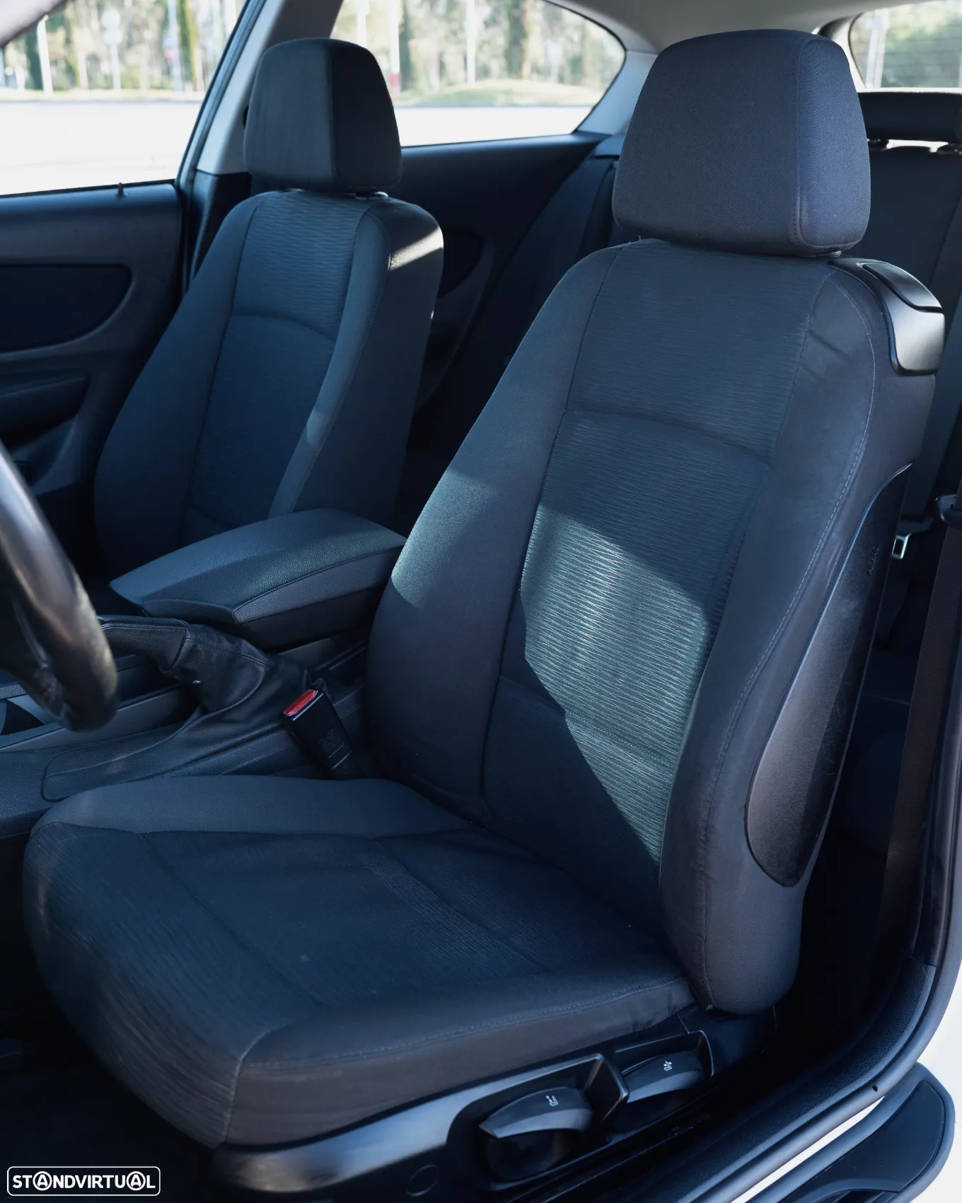 BMW 118 d - 16