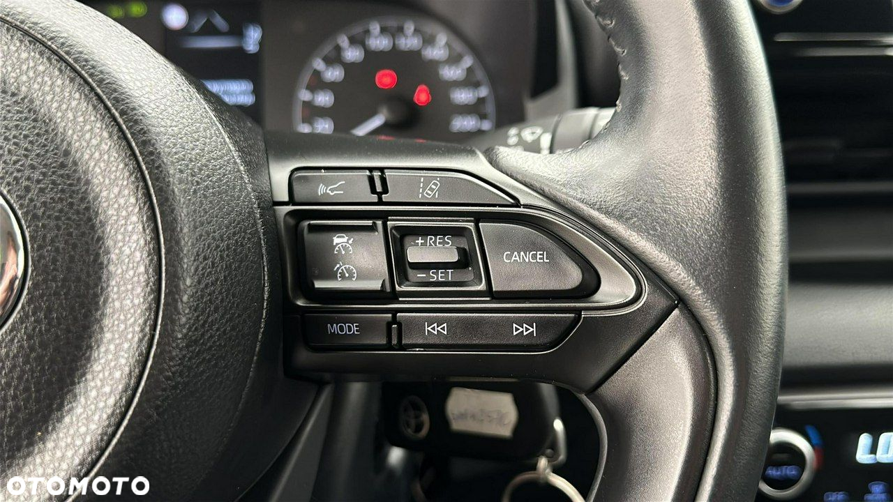 Toyota Yaris - 23