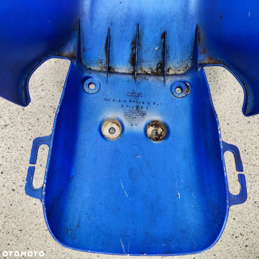 Błotnik przód, przedni Derbi Atlantis 50 - 15