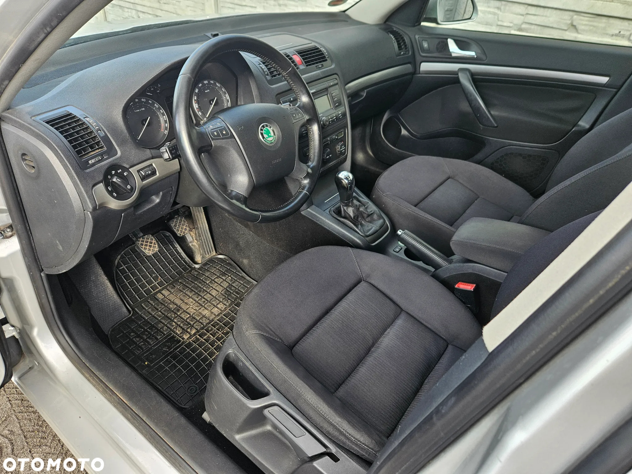 Skoda Octavia Combi 1.6 Elegance - 11