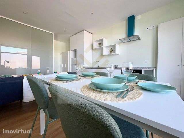 Estúdio T0 renovado em Esmoriz - Grande imagem: 2/17