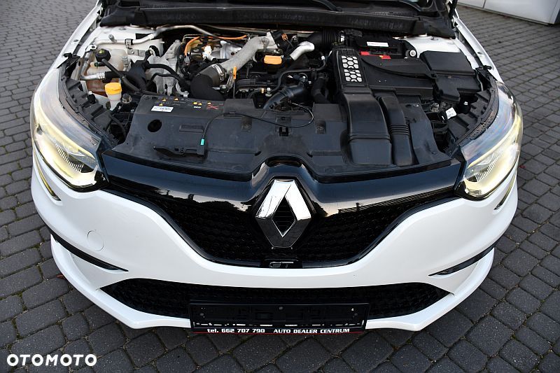 Renault Megane ENERGY TCe 205 EDC GT - 37