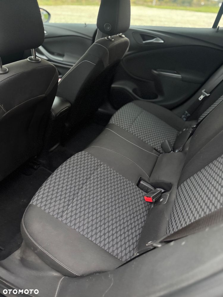 Opel Astra 1.6 CDTI DPF ecoFLEX Start/Stop Style - 11