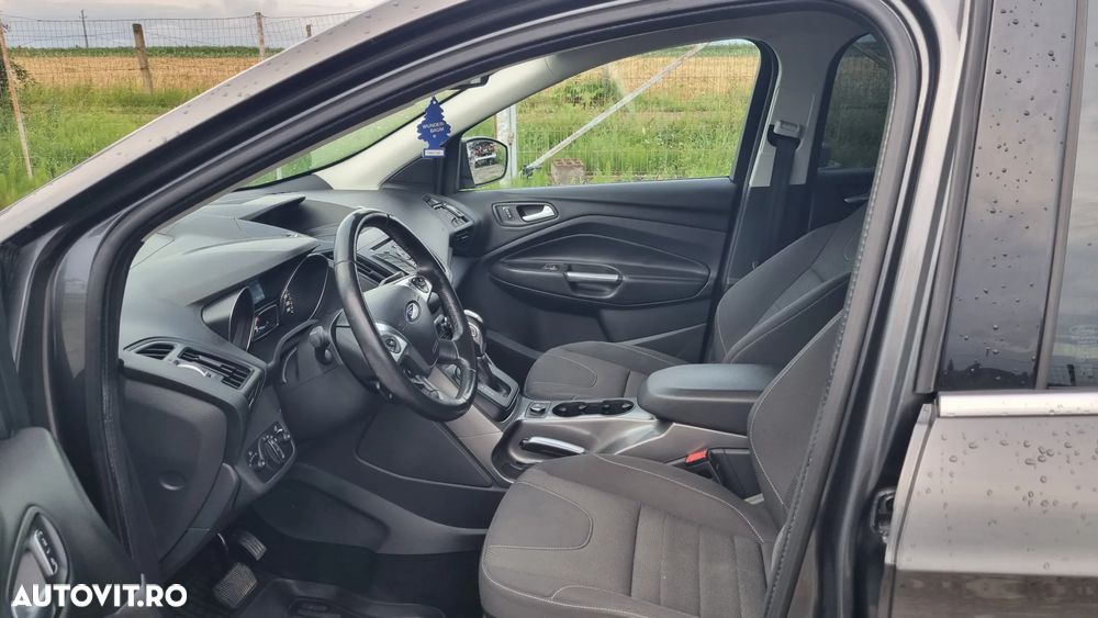 Ford Kuga 2.0 TDCi 4WD Powershift Titanium - 15