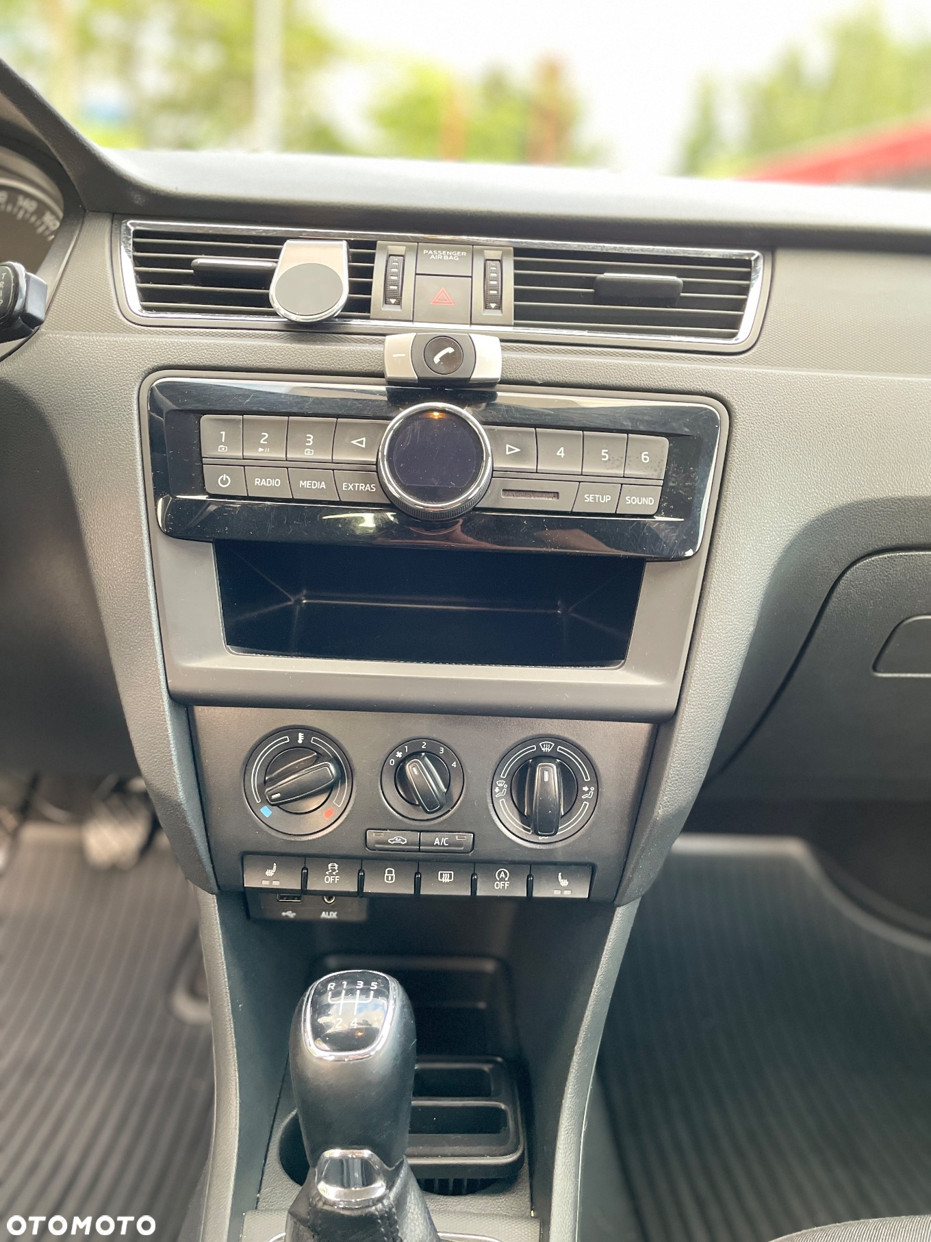 Skoda RAPID 1.2 TSI Active - 11
