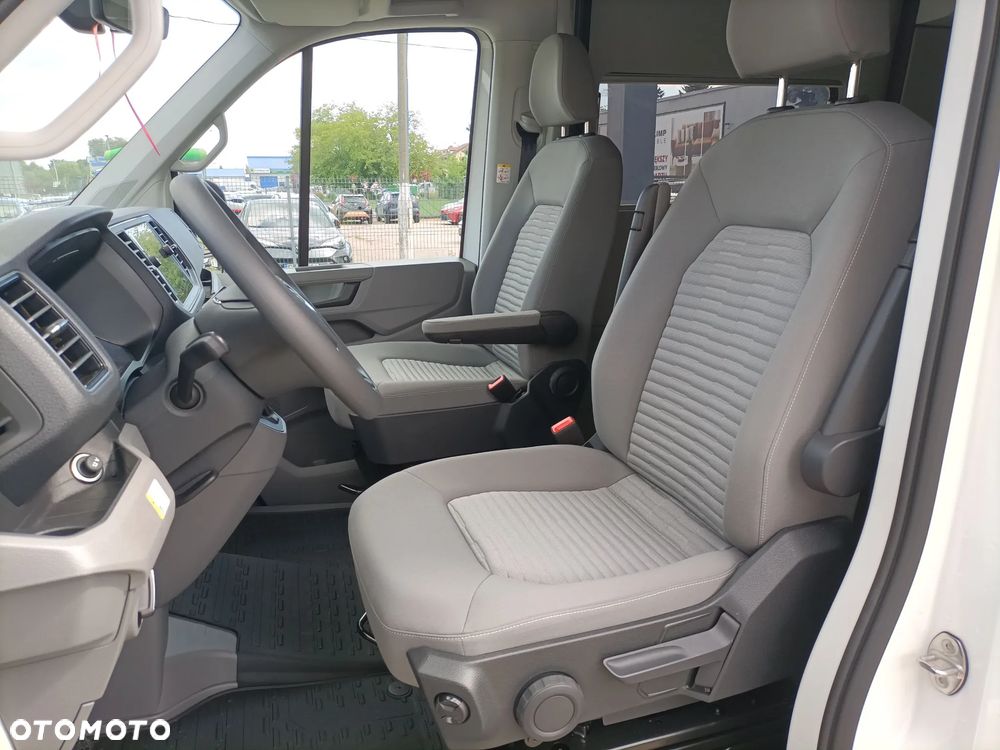 Volkswagen Grand California - 10