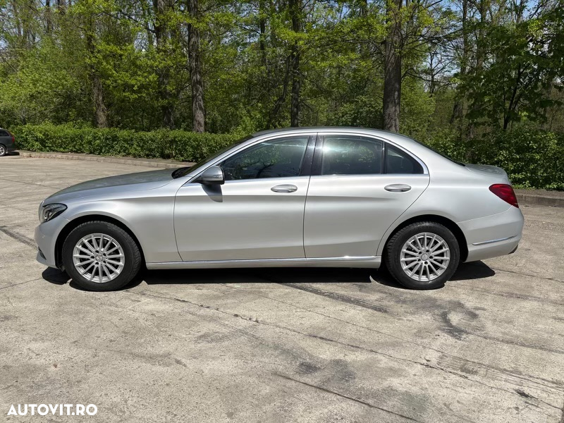 Mercedes-Benz C 180 - 4