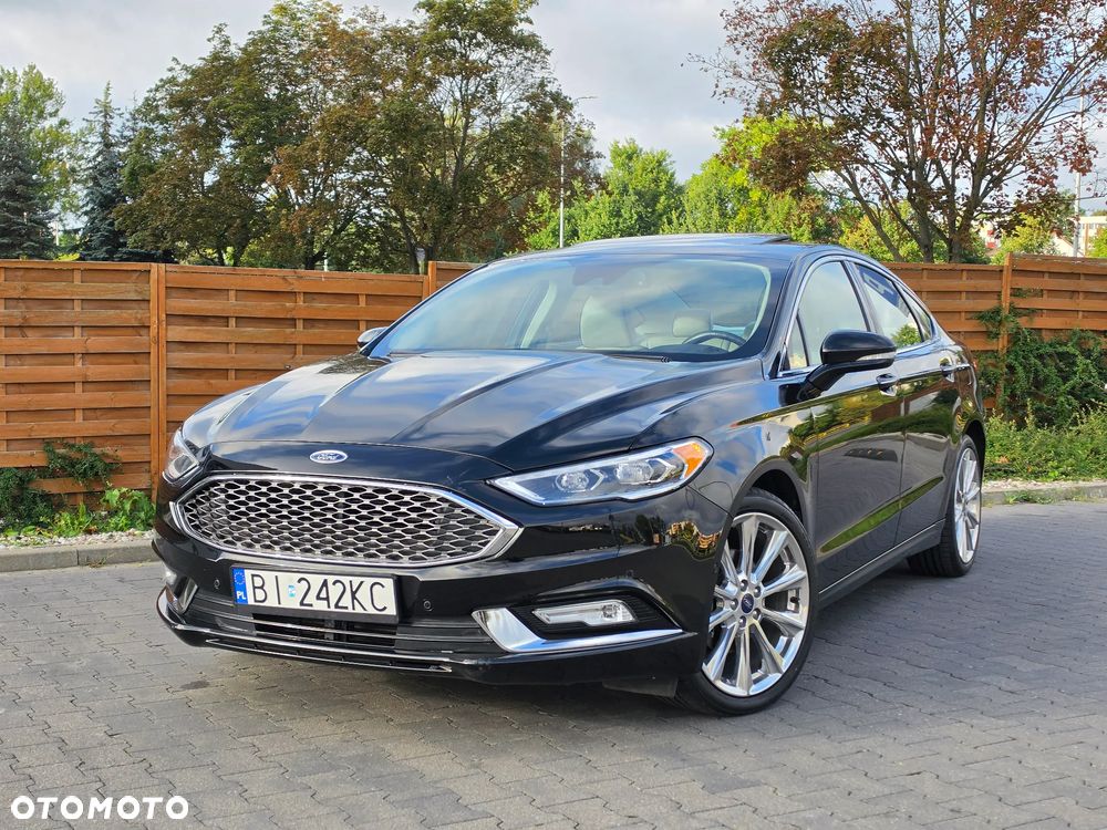 Ford Fusion - 1