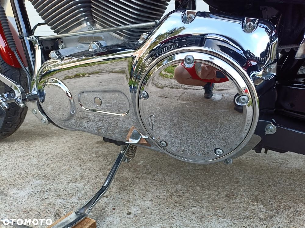 Harley-Davidson Dyna Super Glide - 38