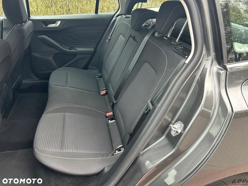Ford Focus 1.5 TDCi Titanium - 9