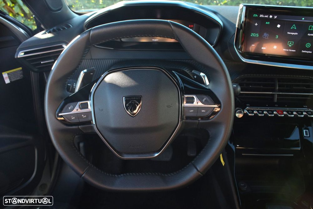 Peugeot 2008 PureTech 130 EAT8 Allure - 19